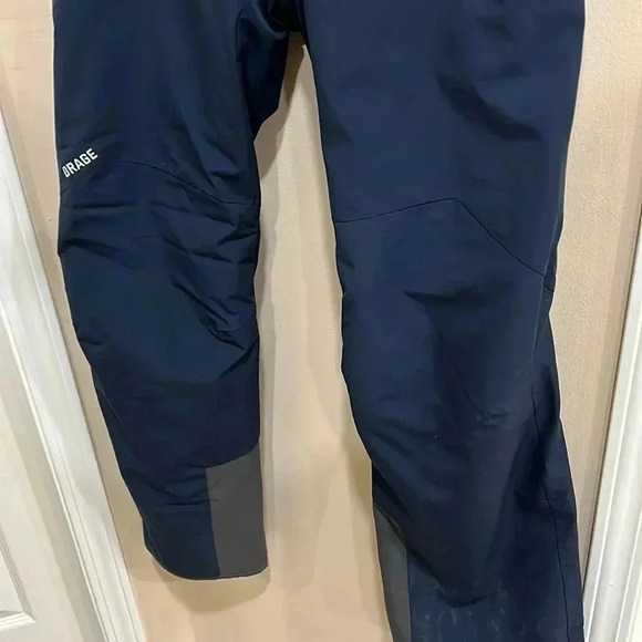 (1) Orage  snowpants - Picture 3 of 6